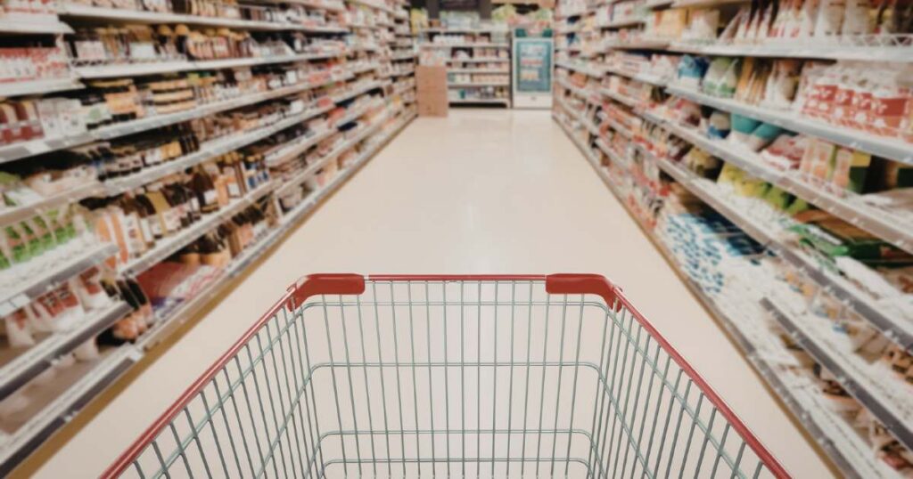 How to Pitch to Get Your Products on Retail Shelves in South Africa