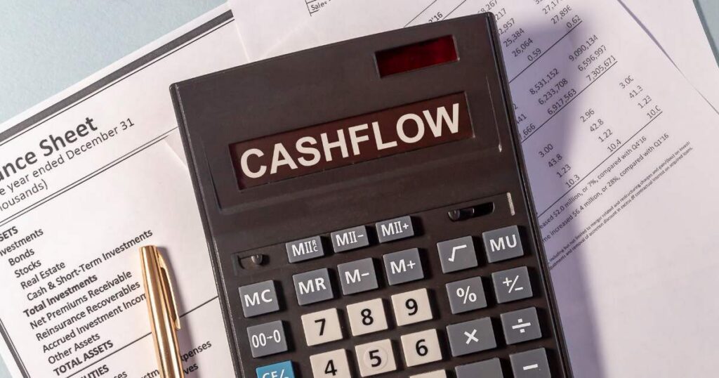 How SMEs Can Improve Cash Flow Through Accounting